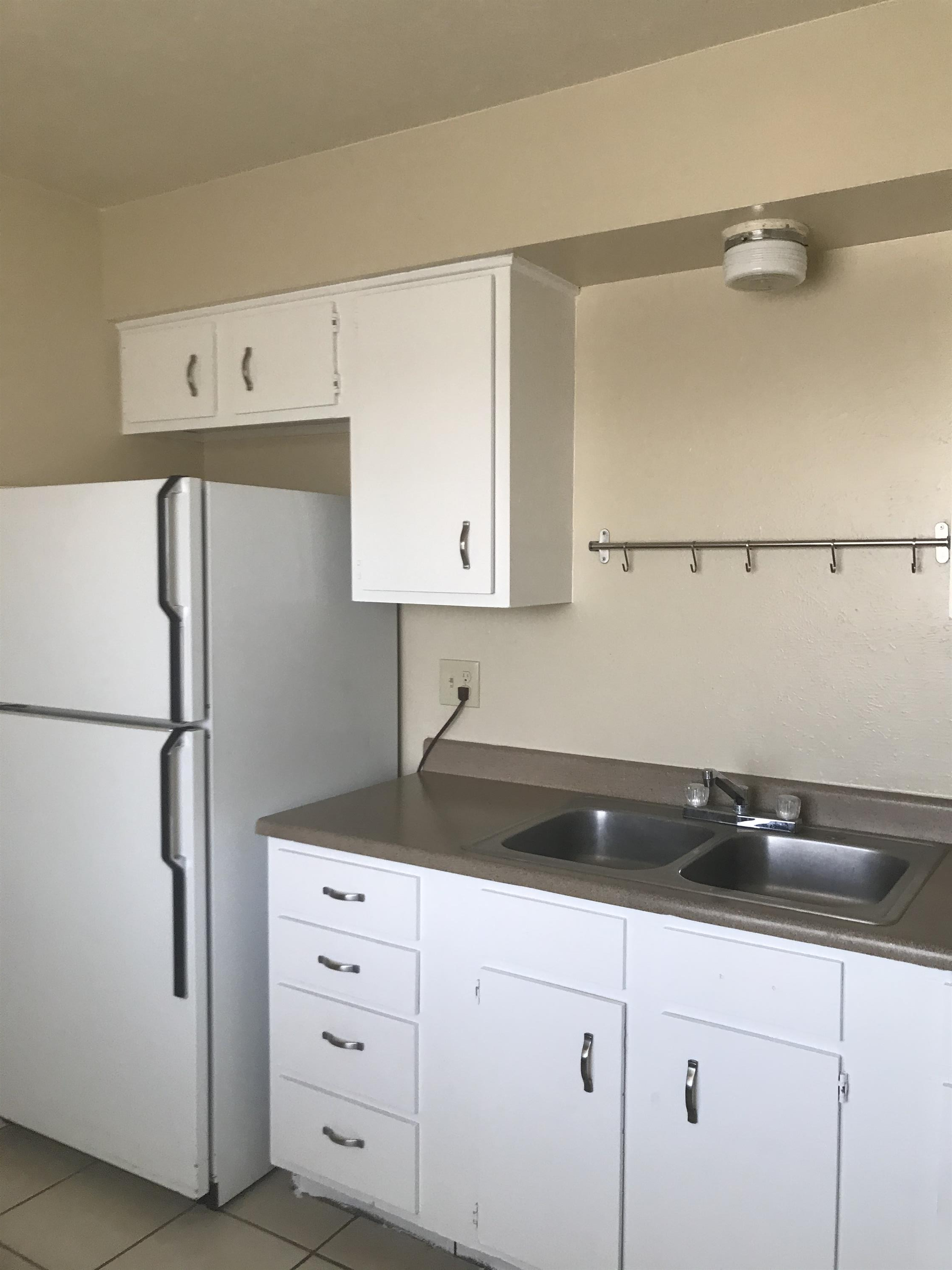 3213 Alta Monte Ave NE, Unit 3
